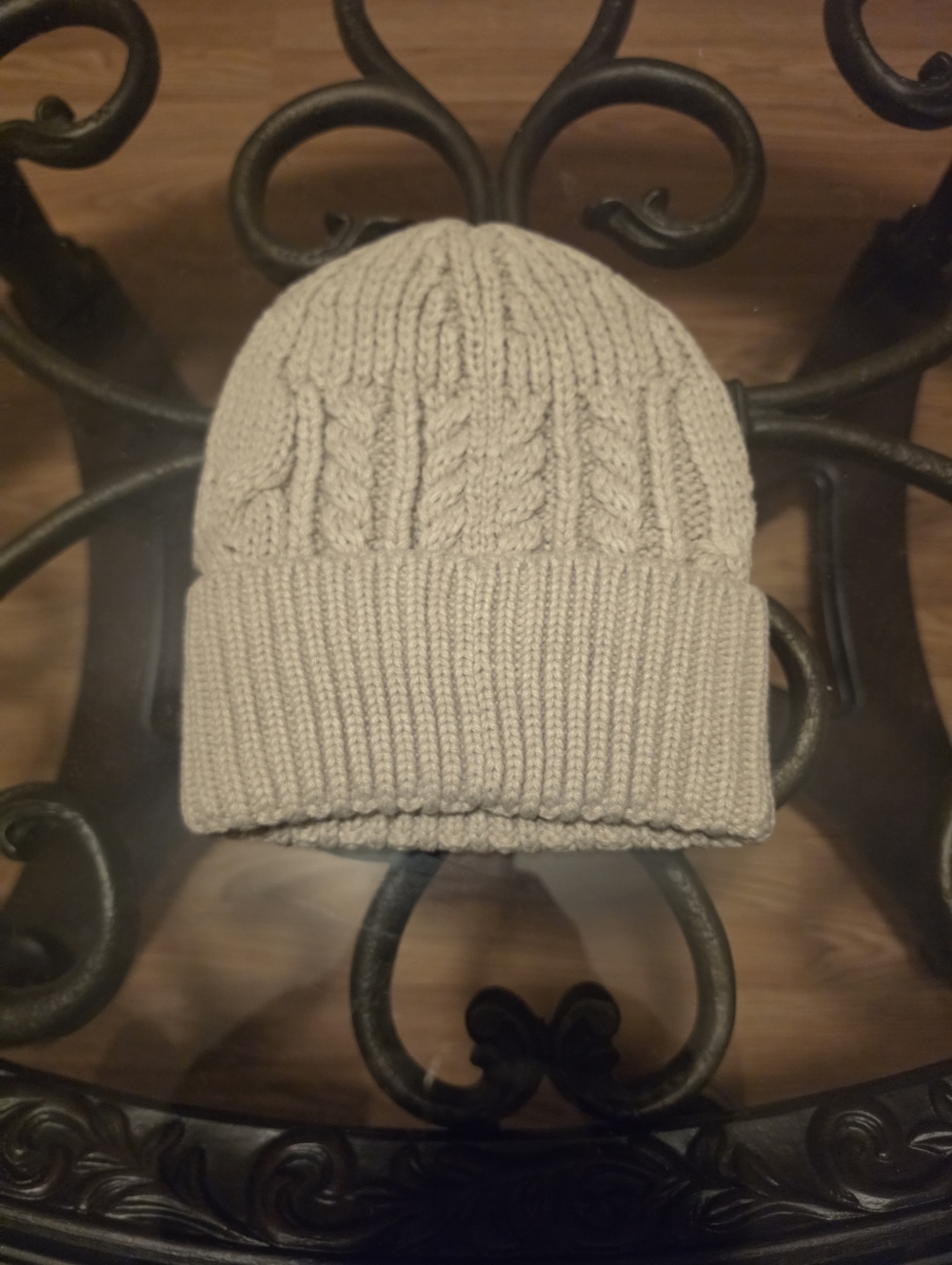 Louis Vuitton LV Cable Knit Beanie Tan Wool Hat - Picture 2 of 2